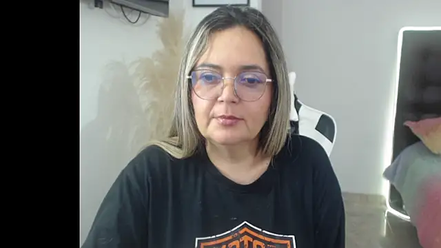 samy vsn online show from November 8, 2025, 7:23 pm