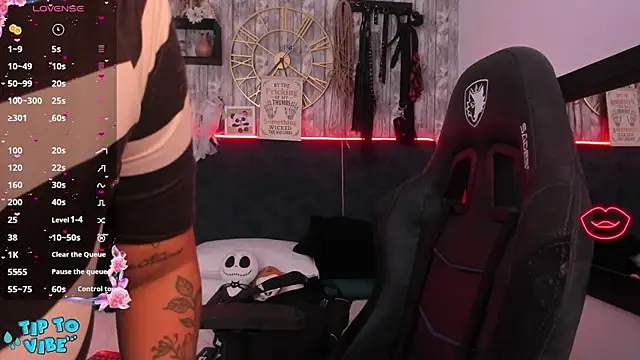 Neko Misaki online show from February 3, 2025, 12:36 pm