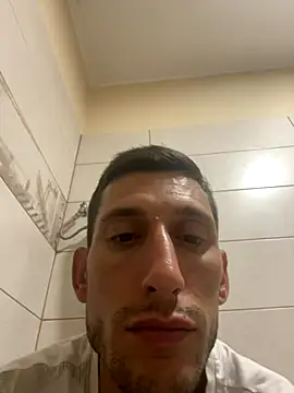 Gionnytav online show from October 2, 2025, 9:11 pm