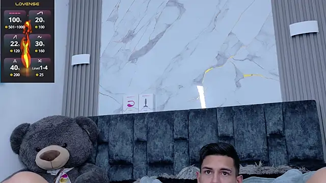 JAYCOB00 online show from November 26, 2025, 1:17 am