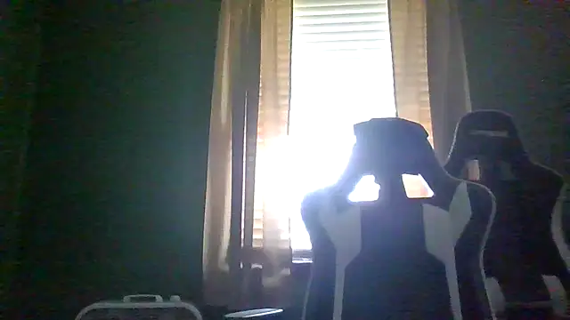 Snapshot of dunny191 chatting on November 6, 2025, 5:36 pm dunny191 online show from November 6, 2025, 5:36 pm