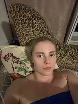 AlisaKissss online show from June 11, 2026, 7:34 pm