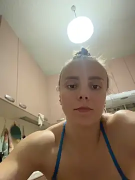 AlisaKissss online show from June 12, 2026, 6:29 pm