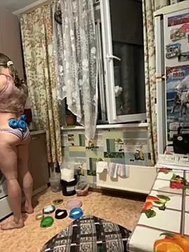 AlisaKissss online show from June 14, 2026, 7:27 pm