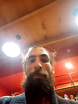 manucho2023 online show from April 5, 2026, 11:02 pm