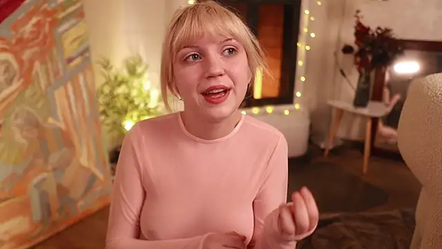 Snapshot of electric_babe chatting on February 20, 2025, 7:41 pm electric babe online show from February 20, 2025, 7:41 pm