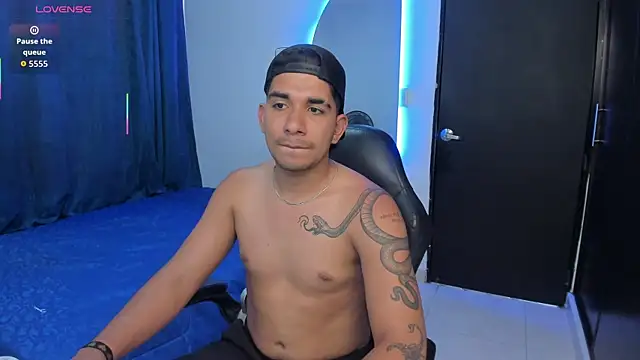 valentino santoss online show from November 9, 2025, 7:56 pm