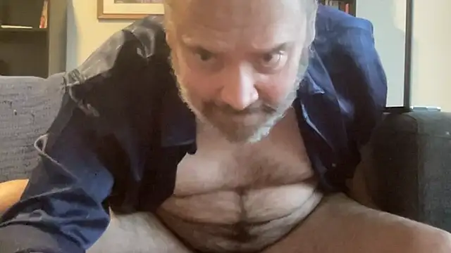 DaddyBob55xh online show from October 19, 2025, 7:25 pm