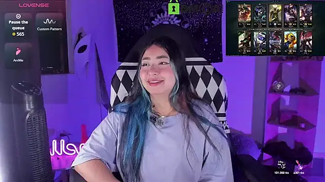 sweetcoralinee online show from March 4, 2026, 1:00 am