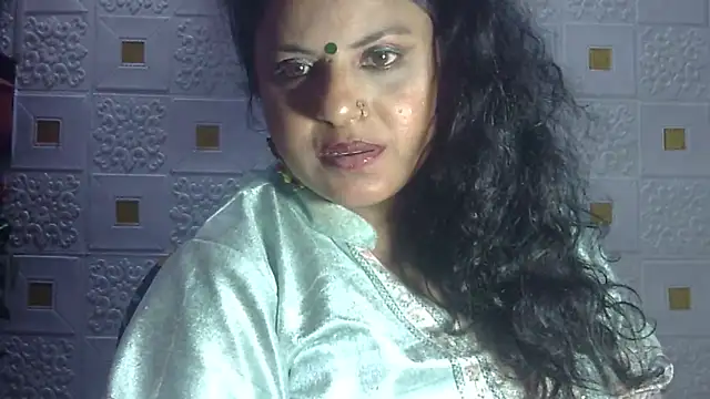 Snapshot of Sexy_komolika chatting on January 26, 2025, 6:37 pm Sexy komolika online show from January 26, 2025, 6:37 pm