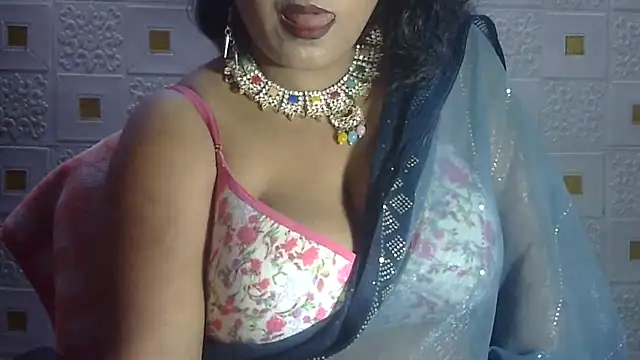 Snapshot of Sexy_komolika chatting on January 29, 2025, 2:42 pm Sexy komolika online show from January 29, 2025, 2:42 pm