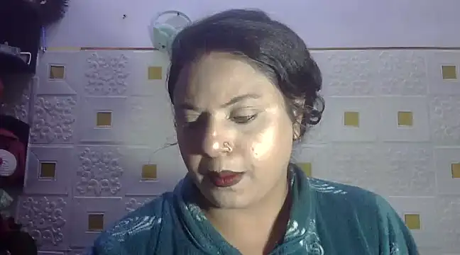 Snapshot of Sexy_komolika chatting on February 15, 2025, 4:56 pm Sexy komolika online show from February 15, 2025, 4:56 pm