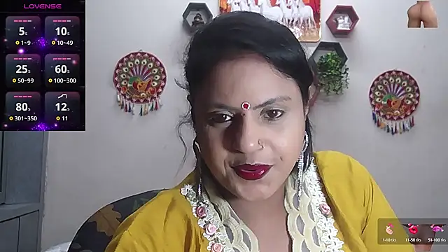 Snapshot of Sexy_komolika chatting on September 27, 2025, 5:29 pm Sexy komolika online show from September 27, 2025, 5:29 pm