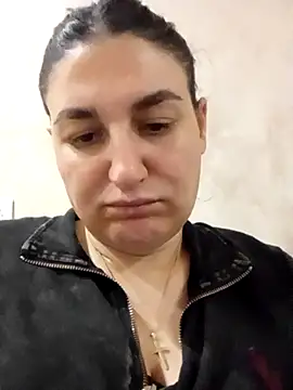 BlackVBarbie online show from November 11, 2025, 4:29 pm