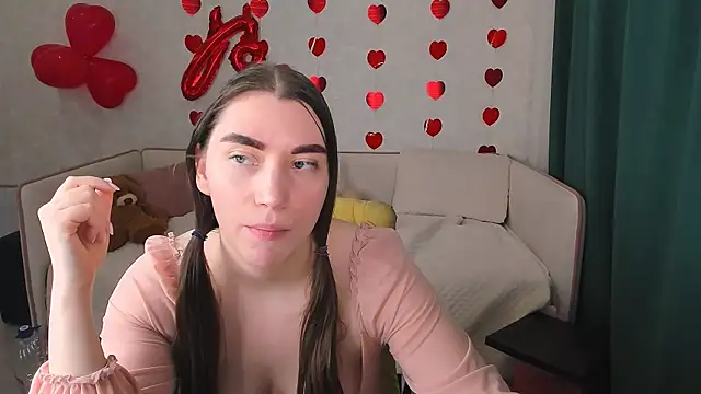 pussyhome2407 online show from February 21, 2025, 9:22 pm