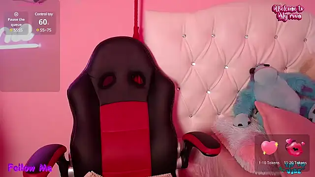 Snapshot of HECATE_23 chatting on February 24, 2025, 1:10 pm HECATE 23 online show from February 24, 2025, 1:10 pm