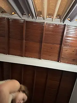 emiss  online show from April 21, 2026, 4:23 pm