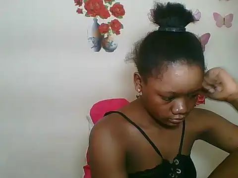 HotJeylee online show from September 19, 2025, 9:11 am