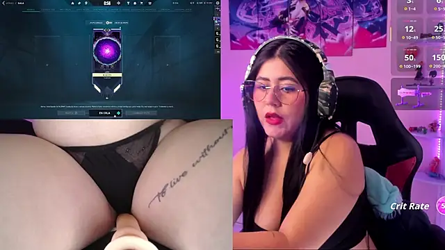 DanielaHang online show from November 7, 2025, 1:44 pm