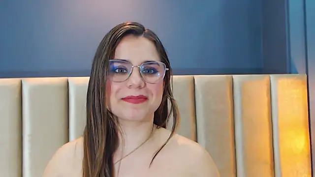 ThaniaJones online show from February 21, 2025, 9:22 pm