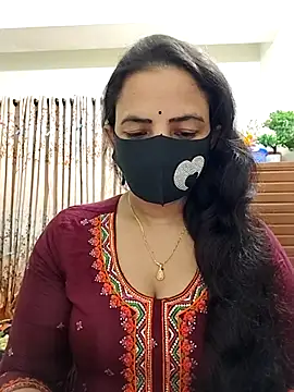 Payel-Sen online show from November 4, 2025, 6:29 pm