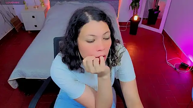 Snapshot of Lana_stone_ chatting on March 1, 2026, 3:19 am Lana stone online show from March 1, 2026, 3:19 am