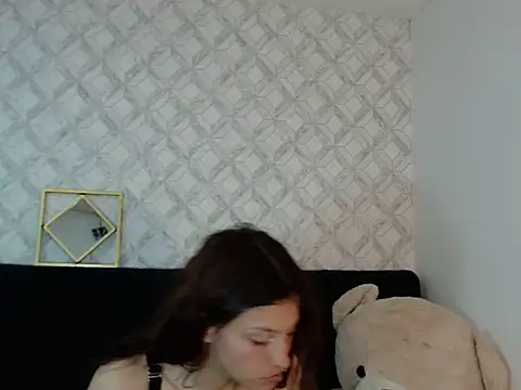 Emma-Wilson online show from November 28, 2025, 4:59 am