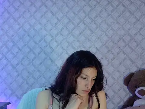 Emma-Wilson online show from March 13, 2026, 6:36 pm