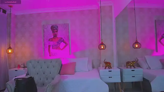 Shantall   online show from October 4, 2025, 11:08 am