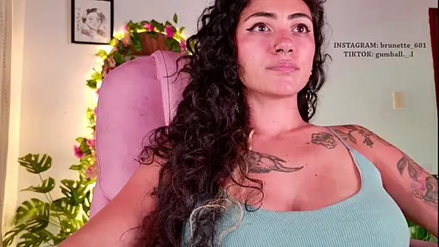 paula brunette online show from April 14, 2026, 4:51 am