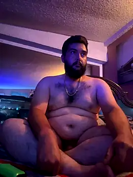 bigdickgio6923 online show from September 23, 2025, 4:48 am