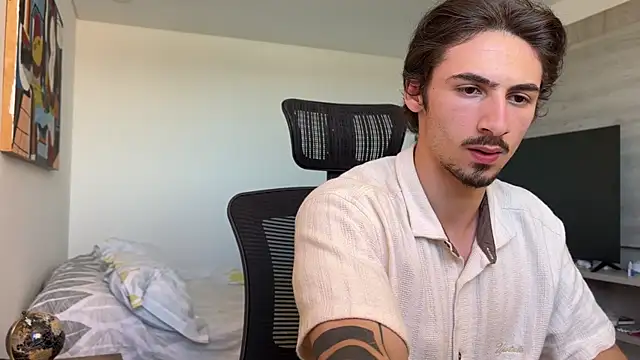 Snapshot of David_Brown18 chatting on July 7, 2026, 4:00 pm David Brown18 online show from July 7, 2026, 4:00 pm
