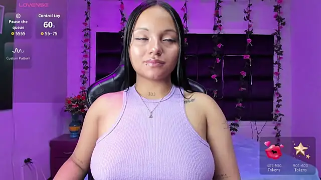 sweelanna   online show from December 5, 2025, 2:31 am