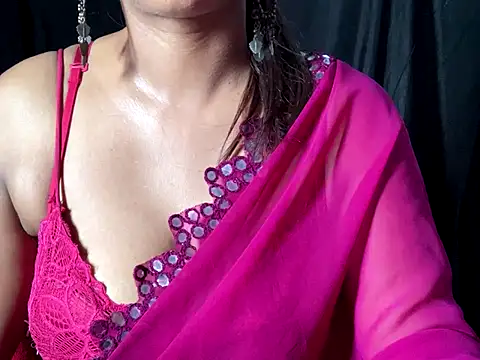 Sexy trisha  7 online show from September 19, 2025, 8:27 am