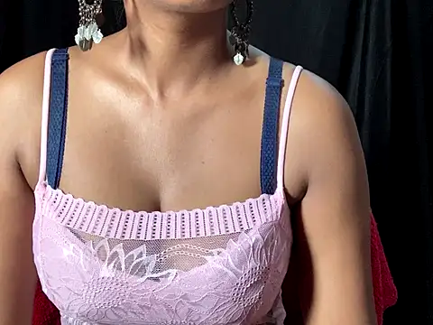 Sexy trisha  7 online show from September 20, 2025, 5:47 pm