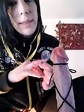 freyamoret online show from February 13, 2025, 4:17 pm