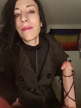 freyamoret online show from March 27, 2026, 3:45 am