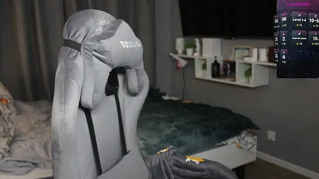 Snapshot of candy_maggie chatting on January 20, 2025, 2:25 pm candy maggie online show from January 20, 2025, 2:25 pm