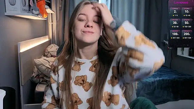 Snapshot of candy_maggie chatting on February 5, 2025, 12:17 pm candy maggie online show from February 5, 2025, 12:17 pm