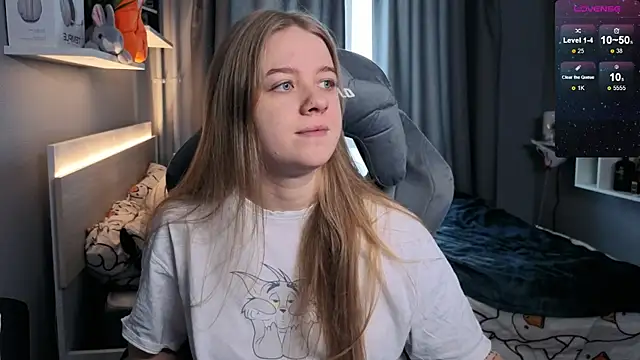 Snapshot of candy_maggie chatting on February 10, 2025, 11:04 am candy maggie online show from February 10, 2025, 11:04 am