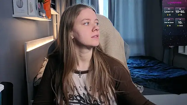 Snapshot of candy_maggie chatting on March 21, 2025, 11:55 am candy maggie online show from March 21, 2025, 11:55 am