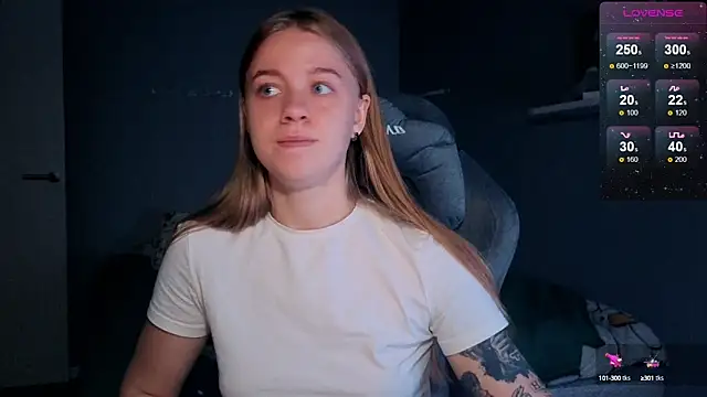 Snapshot of candy_maggie chatting on October 9, 2025, 5:11 pm candy maggie online show from October 9, 2025, 5:11 pm