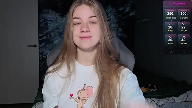 Snapshot of candy_maggie chatting on January 5, 2026, 6:33 pm candy maggie online show from January 5, 2026, 6:33 pm