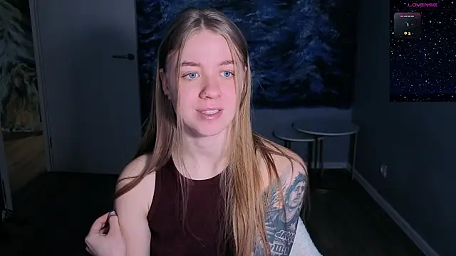 Snapshot of candy_maggie chatting on February 9, 2026, 1:26 pm candy maggie online show from February 9, 2026, 1:26 pm