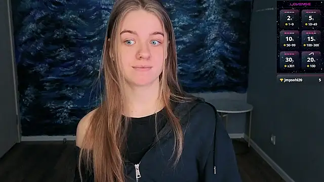 Snapshot of candy_maggie chatting on March 3, 2026, 10:10 am candy maggie online show from March 3, 2026, 10:10 am