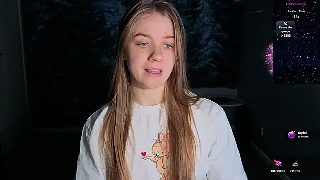 Snapshot of candy_maggie chatting on March 6, 2026, 5:53 pm candy maggie online show from March 6, 2026, 5:53 pm