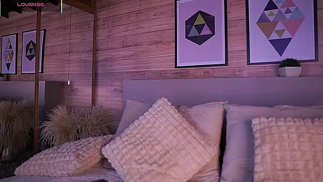 AmmyScott online show from November 28, 2025, 7:27 pm