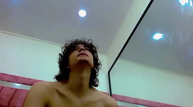 Sr BonnyEthan online show from March 6, 2025, 1:35 pm