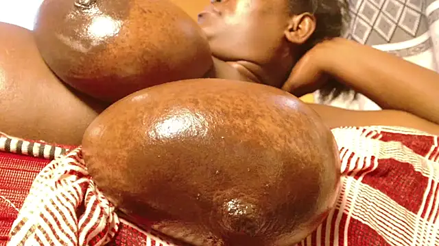 titi fiesta online show from January 26, 2025, 2:52 pm