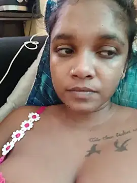 Indianqueen03 online show from June 10, 2026, 12:26 pm